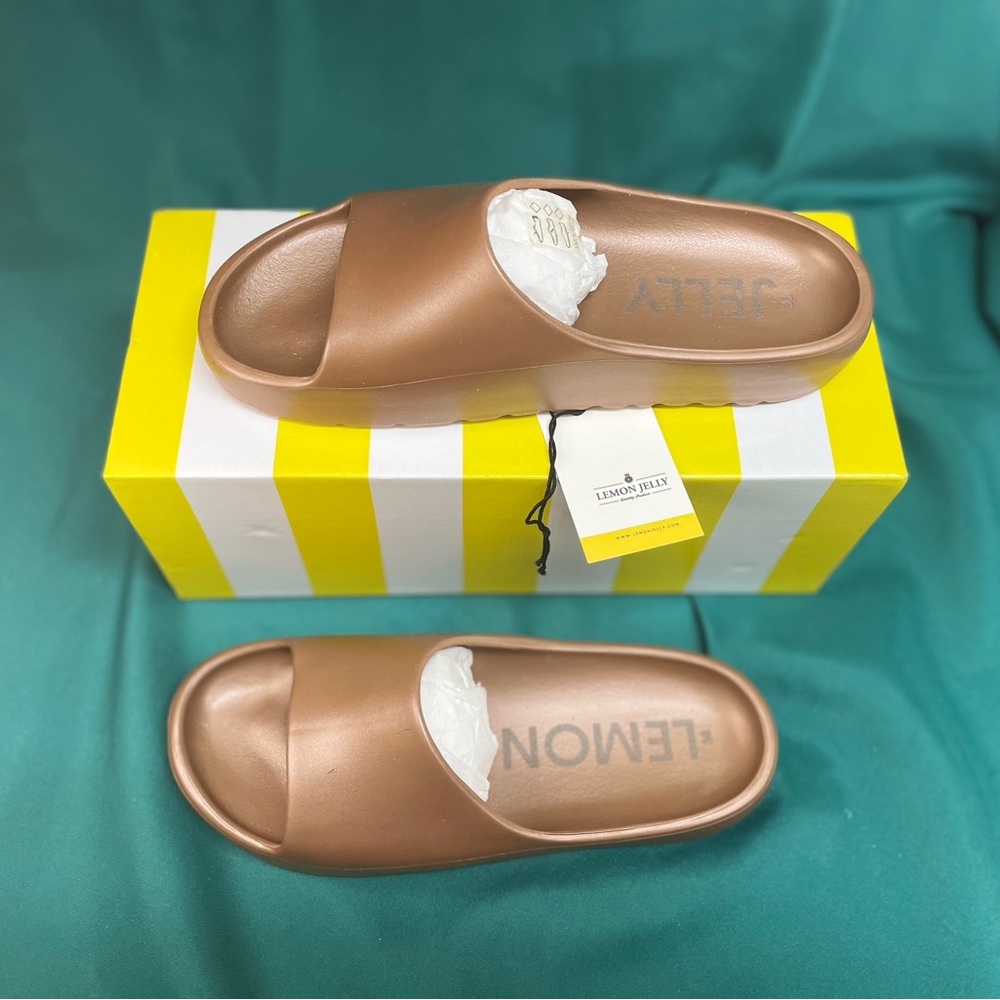 Elegant Bronze Mules for Women - Picture 2 of 7